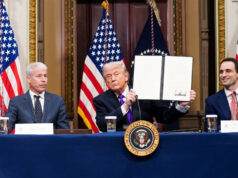 Trump: Americké sily si na vojnovom fronte v Iráne vedú „veľmi dobre“ | Donald Trump Trump: Americké sily si na vojnovom fronte v Iráne vedú „veľmi dobre“ | Donald Trump