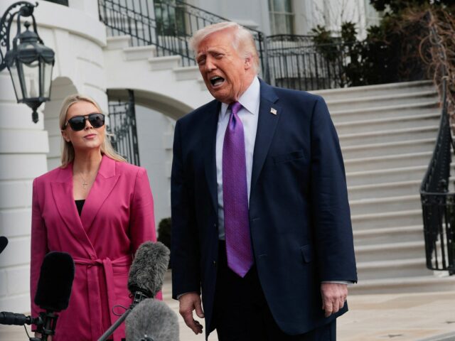 Trump hovorí, že to, čo v Iráne zostalo, „by sa dalo odstrániť do hodiny“. Americko-izraelská vojna proti Iránu
