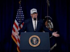 Trump sľubuje, že bude pokračovať v útokoch na Irán, hovorí, že viac amerických vojakov „pravdepodobne“ zomrie | Správy Donalda Trumpa Trump sľubuje, že bude pokračovať v útokoch na Irán, hovorí, že viac amerických vojakov „pravdepodobne“ zomrie | Správy Donalda Trumpa