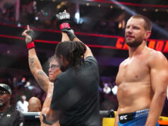 USA TODAY Športový/MMA rebríček feťákov, 10. marca: Otrasy v strednej váhe Download app from appStore