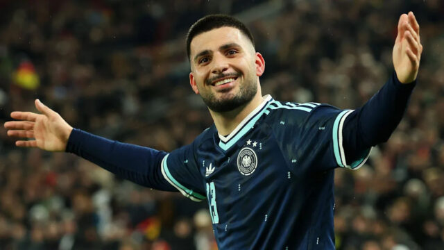 Deniz Undav oslavuje druhý gól Nemecka 