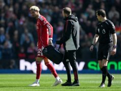 Upokojujúca správa pre Huga Ekitikeho, zraneného proti Brightonu Upokojujúca správa pre Huga Ekitikeho, zraneného proti Brightonu