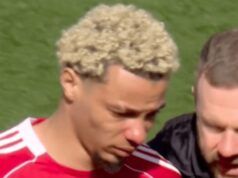 Uslzený Hugo Ekitike odskočil počas súboja Liverpoolu s Brightonom | Futbal | Šport Uslzený Hugo Ekitike odskočil počas súboja Liverpoolu s Brightonom | Futbal | Šport