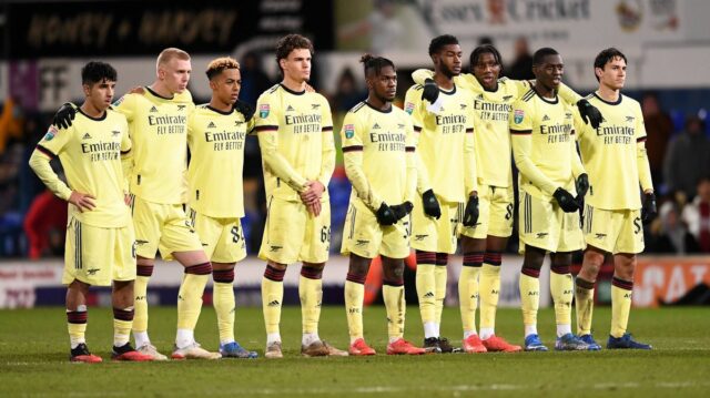 Útočník Arsenalu predaný za 4 milióny libier po góloch v Salah-Eddine Oulad M'hand, Mika Biereth, Omari Hutchinson, Omar Rekik, Tim Akinola, Ryan Alebiosu, Brooke Norton-Cuffy, Mazeed Ogungbo a Joel Lopez z Arsenalu počas penaltového rozstrelu počas zápasu o trofej Papa Johna medzi Ipswich Road a Arsenalom