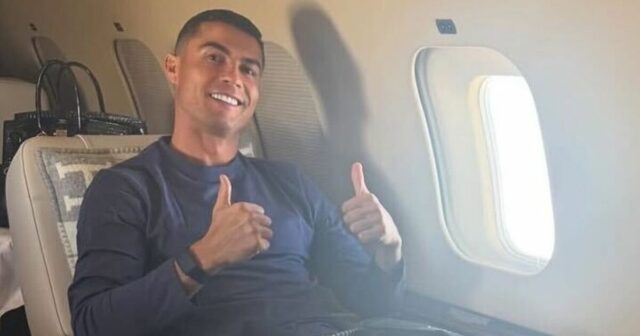 V lietadle Cristiana Ronalda za cenu 61 miliónov ₤, keď opúšťa Center East|Futbal|Športová aktivita 
