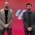 David Garcia (vľavo) a Jose Angel Garcia hovorili z ústredia La Ligy v Madride o 10-ročnom pláne ligy na revolúciu v ich akadémiách.