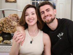 Verejná hádka bývalej hviezdy Arsenalu so spevákom Chappell Roanom a manželstvo s bývalou Jude Lawovou Jorginho a Cat Harding sa objímajú