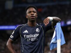 Vinicius Jr. gesto pre fanúšikov Man City po červenej karte a góle Realu Madrid Vinicius junior