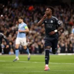 Vinícius Jr. priznáva, že ponúkol penaltu proti Man City spoluhráčovi z Realu Madrid: "Chcel, aby som to vzal."