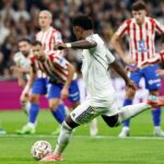 Vinicius udrel dvakrát ako Real Madrid porazil Atletico 3:2 v pulzujúcom derby | Futbalové správy