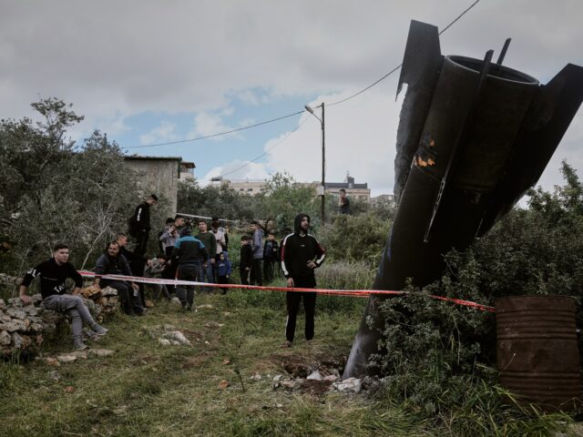 Vojna v Iráne naživo: Trump opäť hovorí, že rozhovory prebiehajú; 12 zabitých na juhu Teheránu | Americko-izraelská vojna proti Iran News
