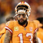 Voľná ​​agentúra NFL: Mike Evans odchádza z Buccaneers pre 49ers na 3-ročnú zmluvu