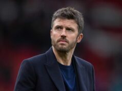 Vysnívaná jedenástka Man Utd v budúcej sezóne s „pokročilými rozhovormi“ o hviezde Premier League Man Utd zvažuje prestup pre Bruna Guimaraesa, keďže hľadá nové tváre v strede poľa