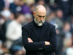 Vysnívaná jedenástka Tottenhamu pre boj o zostup s dvoma hviezdami, ktoré sa vracajú po zranení Igor Tudor vyzerá skľúčene