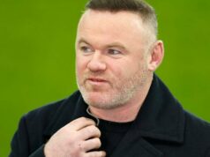 Wayne Rooney, ktorý znovu vytvoril svoj ikonický cyklistický kop vs. Man City, sa stáva virálnym Wayne Rooney, ktorý znovu vytvoril svoj ikonický cyklistický kop vs. Man City, sa stáva virálnym