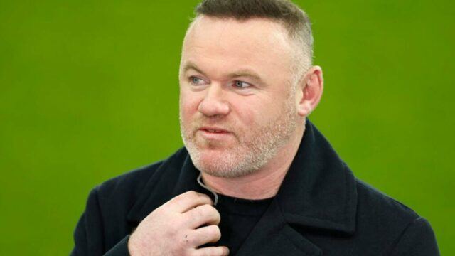 Wayne Rooney, ktorý znovu vytvoril svoj ikonický cyklistický kop vs. Man City, sa stáva virálnym
