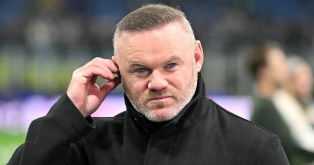 Wayne Rooney sa podelil o svoje myšlienky o tom, kto by mohol byť nástupcom Pepa Guardiolu, ak by opustil Manchester City