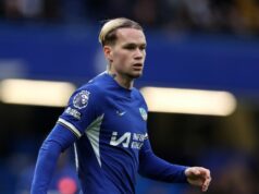 Zabudnutý Mykhalio Mudryk sa objavil v inom anglickom klube počas zákazu trénovať Chelsea Krídelník Chelsea Mykhailo Mudryk vydal aktualizáciu na sociálnych sieťach v súvislosti s jeho pretrvávajúcim zákazom dopingu
