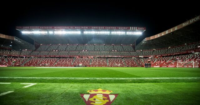 Zápas bývalého tímu La Ligy prerušený po tom, čo mal Športový štadión Gijon