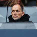 Manažér anglických pánov Thomas Tuchel je videný na tribúne pred zápasom Premier League medzi Fulhamom a Evertonom v Craven Cottage 7. februára 2026 v Londýne, Anglicko.