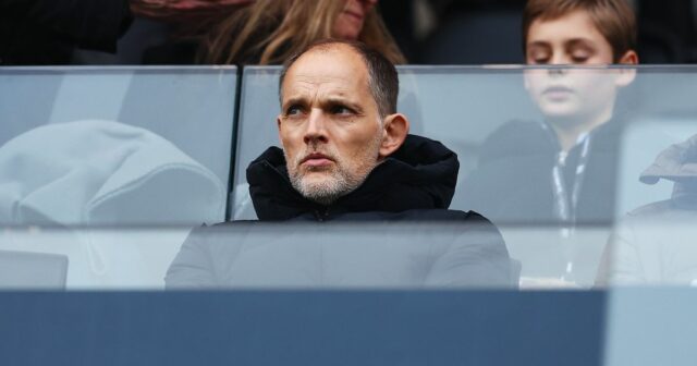 Manažér anglických pánov Thomas Tuchel je videný na tribúne pred zápasom Premier League medzi Fulhamom a Evertonom v Craven Cottage 7. februára 2026 v Londýne, Anglicko.