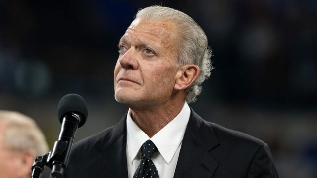 Zbierka memorabílií Jima Irsaya rozbije odhad na aukcii Zbierka memorabílií Jima Irsaya rozbije odhad na aukcii