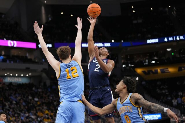 Basketbal NCAA: Connecticut v Marquette