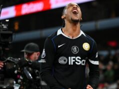 Zostavy Chelsea pre Wrexham, keď sa dosiahli rozhodnutia Colea Palmera, Joaa Pedra a Alejandra Garnacha Joao Pedro oslavuje