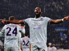 Zoznámte sa s „nehrateľným“ anglickým útočníkom, ktorý by mohol vyradiť Anglicko z majstrovstiev sveta: Keinan Davis je bývalý holič zo Stevenage, ktorý bojuje o zlatú kopačku v Serii A – ale dúfa, že bude hrať za inú krajinu. Zoznámte sa s „nehrateľným“ anglickým útočníkom, ktorý by mohol vyradiť Anglicko z majstrovstiev sveta: Keinan Davis je bývalý holič zo Stevenage, ktorý bojuje o zlatú kopačku v Serii A – ale dúfa, že bude hrať za inú krajinu.