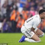 Zranenie ľavého kolena Kyliana Mbappeho bolo nesprávne diagnostikované, pretože Real Madrid skenoval nesprávnu nohu