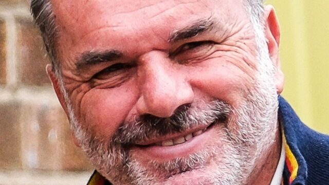 „Bolestný“ Postecoglou ľutuje cestu do „zúfalých“ Spurs so 16-slovným pripomenutím chyby
