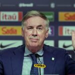 Carlo Ancelotti, manažér Brazílie, pri najnovšom vyhlásení zostavy. Talianov rekord s Brazíliou je prinajlepšom škrabavý