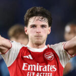 Defiant Declan Rice oslavuje víťazstvo Arsenalu v Brightone.