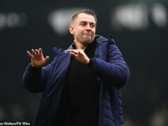 „Nikdy sa nezastaví… milujem to“: Ako „kontrolný šialenec“ Tonda Eckert „vdýchol život“ späť do Southamptonu – neuroveda, víťazi Svetového pohára, ktorí formovali mentalitu víťazstva za každú cenu, a „jedno percento“, ktoré pritiahlo Saints späť do postupových pretekov Tonda Eckert má Saints za sebou 11 zápasov bez prehry a práve bol nominovaný na manažéra mesiaca Championship