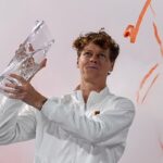 Sinner povedal, že „úprimné“ rozhovory s jeho tímom boli kľúčom k zlepšeniu jeho podania a formy (Getty)