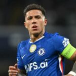 Agent Enzo Fernandez „skúma ďalšie možnosti“ bez novej zmluvy