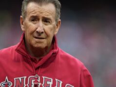 Ak Padres dokáže predať za 3,9 miliardy dolárov, sme bližšie k predaju Angels? Ak Padres dokáže predať za 3,9 miliardy dolárov, sme bližšie k predaju Angels?