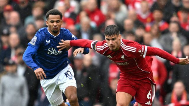 Ako sa pozerať na Everton vs Liverpool - TV kanál, podrobnosti o živom vysielaní a rozhlasové pokrytie
