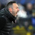 Roberto De Zerbi je novým hlavným trénerom Tottenhamu Hotspur a musí sa pokúsiť udržať ich v Premier League.