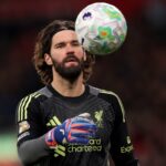 Alisson je stálicou v úspechu Liverpoolu už takmer desať rokov (Getty)
