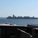 Americké sily zaútočili a zmocnili sa iránskej lode Touska neďaleko Hormuzského prielivu | Americko-izraelská vojna proti Iránu