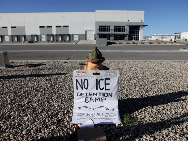 Americký odvolací súd zamietol Trumpovu politiku zadržiavania prisťahovalcov | Správy Donalda Trumpa
