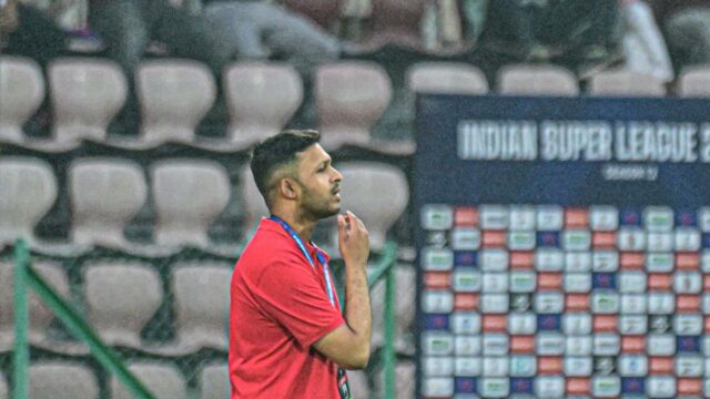 Amogh Adige sa zapísal do knihy rekordov ako najmladší tréner ISL v prehre na severovýchode
