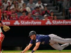 Angels držali jeden zásah pri úvodnej prehre s Mariners Angels držali jeden zásah pri úvodnej prehre s Mariners