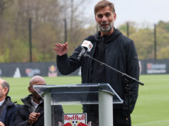 Antonio Valencia oficiálne vymenovaný pred majstrovstvami sveta 2026 Antonio Valencia oficiálne vymenovaný pred majstrovstvami sveta 2026