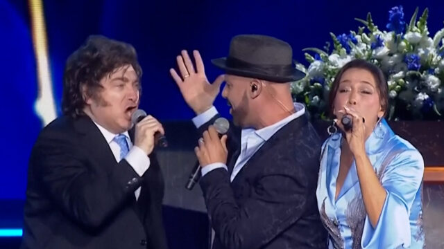 Argentínska Milei spieva a zapaľuje pochodeň na izraelský národný deň | Jeruzalem
