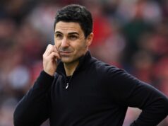 Arsenal Mikela Artetu je stále pripravený na štvorku – vyfúkol štyri trofeje v jednej sezóne Mikel Arteta