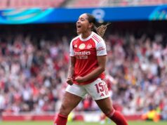 Arsenal trestá chyby Lyonu v prvom zápase semifinále Ligy majstrov žien UEFA Arsenal trestá chyby Lyonu v prvom zápase semifinále Ligy majstrov žien UEFA