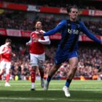 Alex Scott z AFC Bournemouth oslavuje