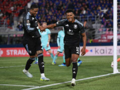 Aston Villa urobila obrovský krok smerom k semifinále Európskej ligy víťazstvom proti Bologne Download app from appStore